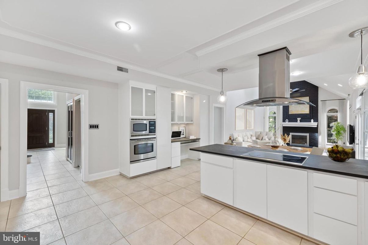 Fireplace, Interior, Kitchen, Pendant Lights, Recessed Lighting, Stainless Steel Appliances