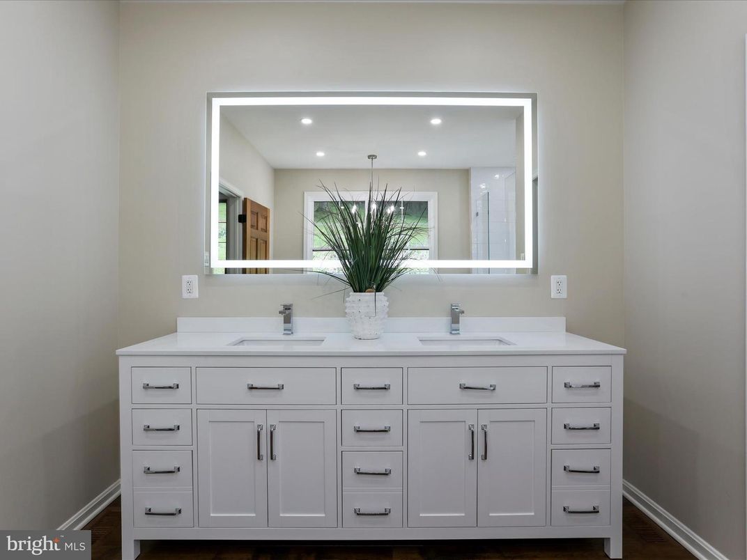 Bathroom, Dual Sink Vanities, Interior, Recessed Lighting, Wood Texture Flooring