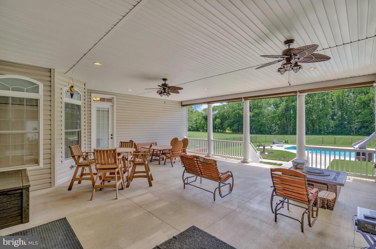 Dining room, Interior, Recessed Lighting, Sun Room