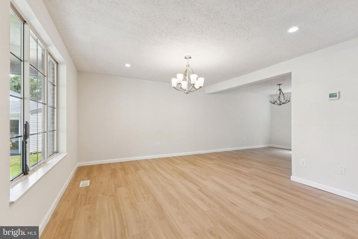 Chandelier, Empty room, Interior, Recessed Lighting, Wood Texture Flooring