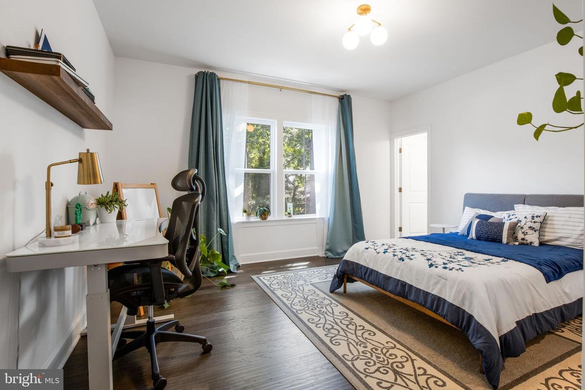 Bedroom, Home Office, Interior, Wood Texture Flooring