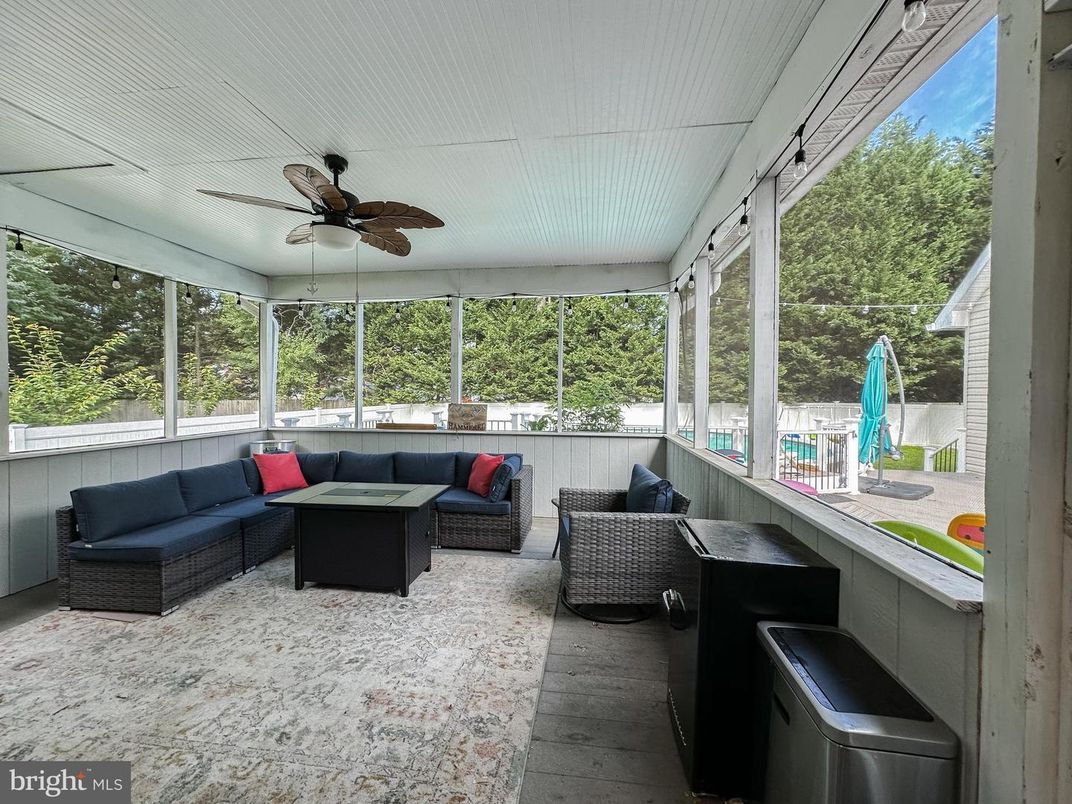 Interior, Living room, Sun Room