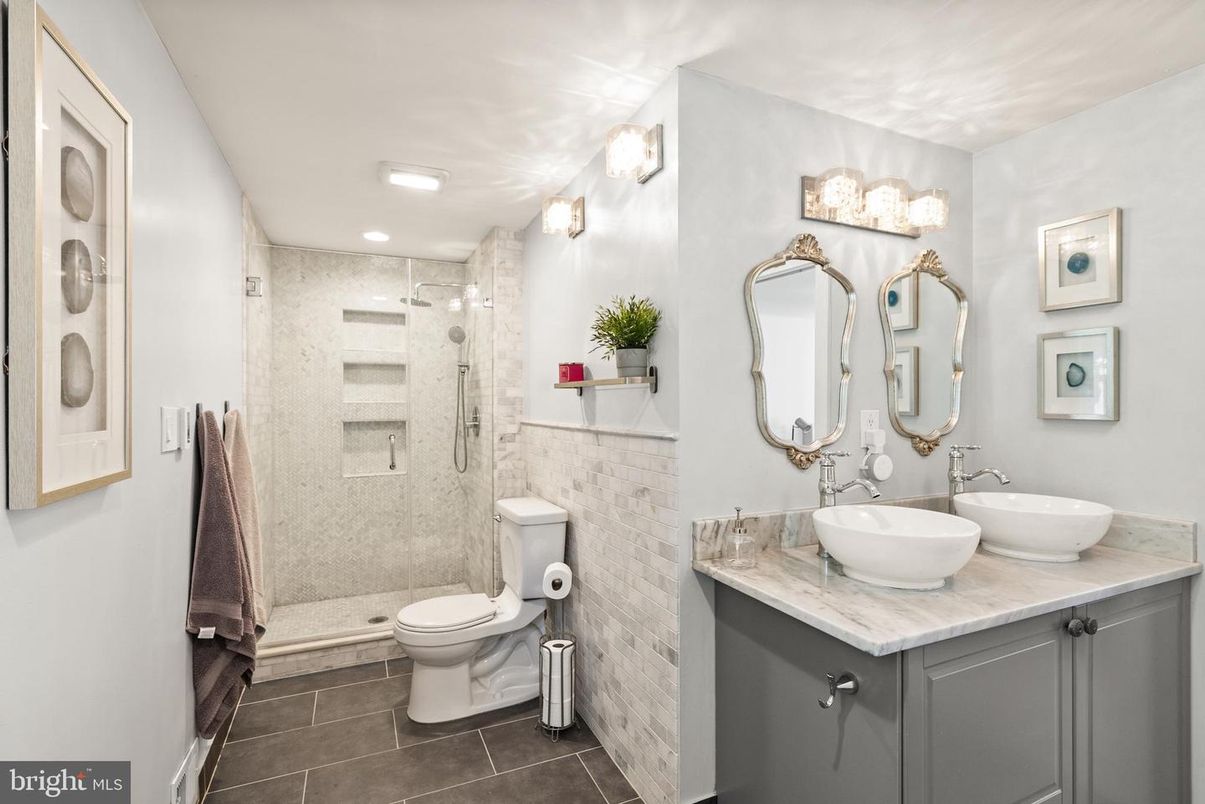 Bathroom, Dual Sink Vanities, Glass Shower, Interior, Recessed Lighting