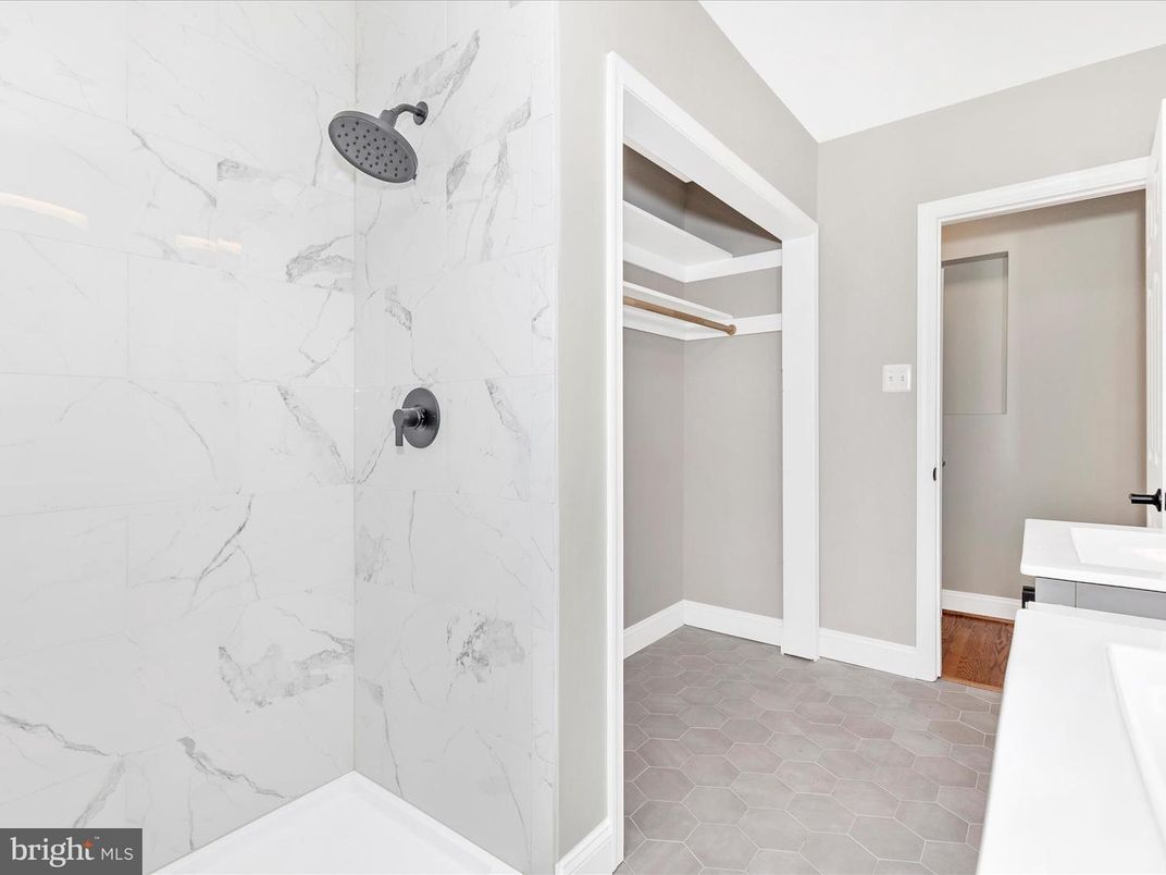 Bathroom, Interior, Marble Walls