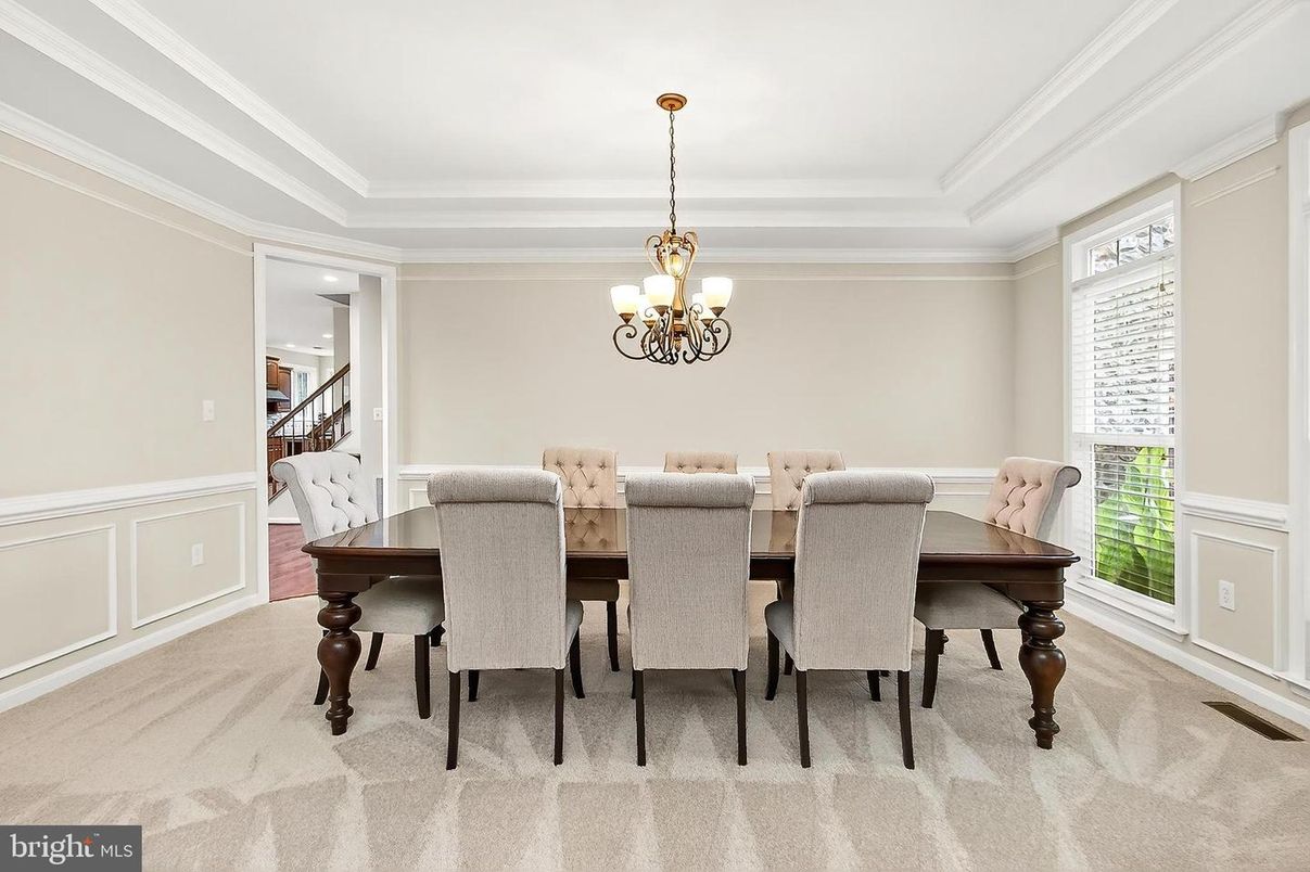 Chandelier, Dining room, Interior, Recessed Lighting
