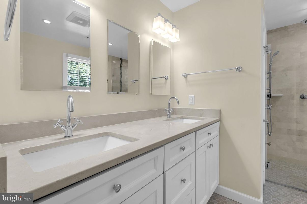 Bathroom, Dual Sink Vanities, Glass Shower, Interior, Recessed Lighting