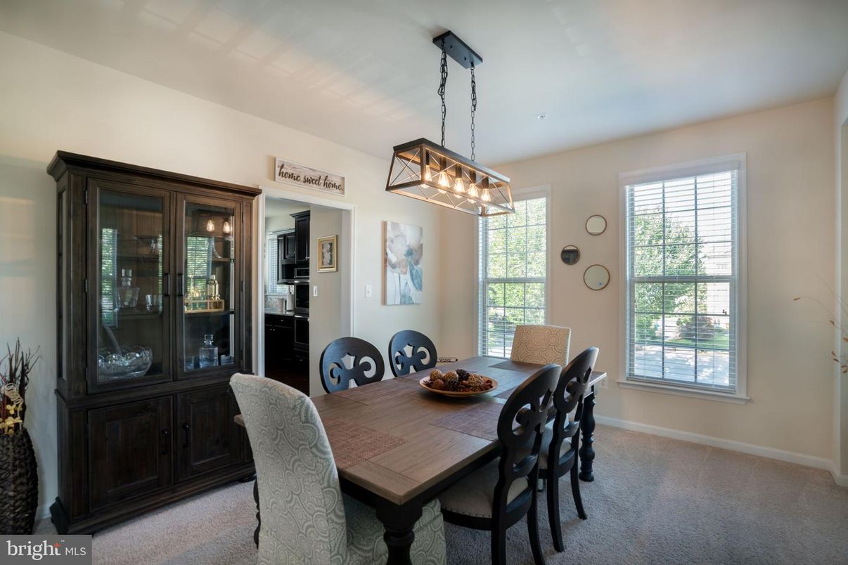 Dining room, Interior, Pendant Lights