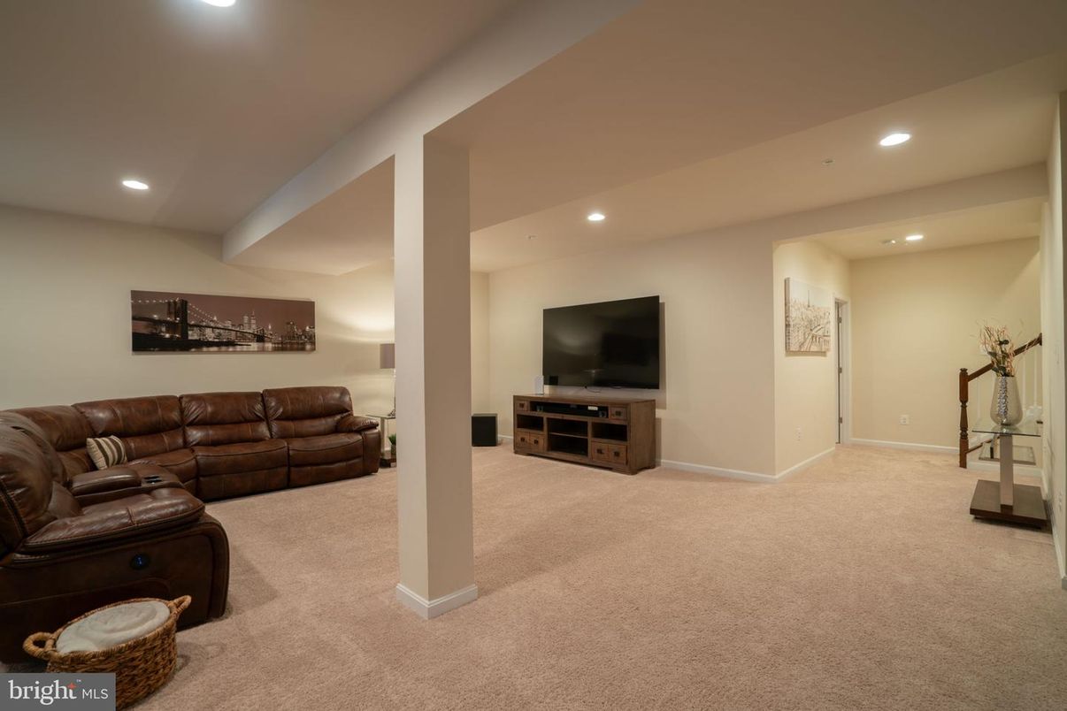 Interior, Living room, Recessed Lighting
