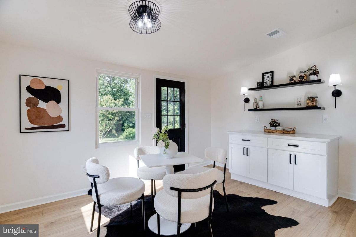 Dining room, Interior, Wood Texture Flooring