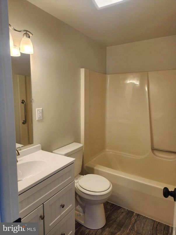 Bathroom, Interior, Wood Texture Flooring