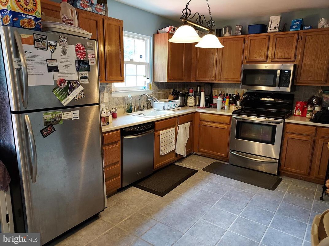 Interior, Kitchen, Stainless Steel Appliances