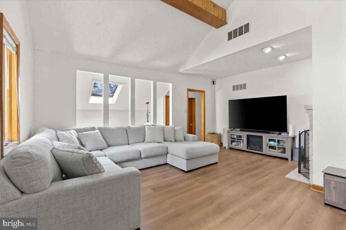 Interior, Living room, Wooden Beams, Wood Texture Flooring