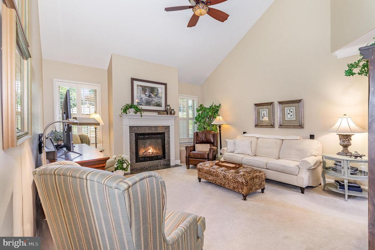 Fireplace, Interior, Living room