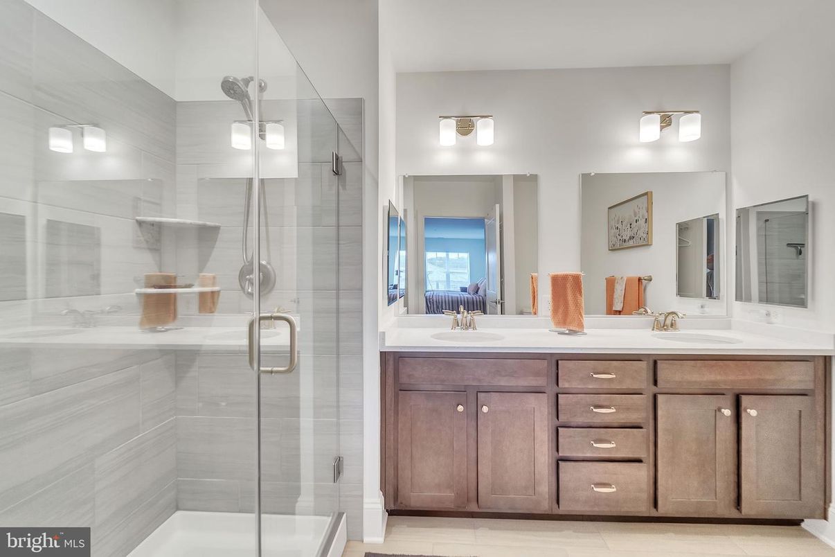 Bathroom, Dual Sink Vanities, Glass Shower, Interior