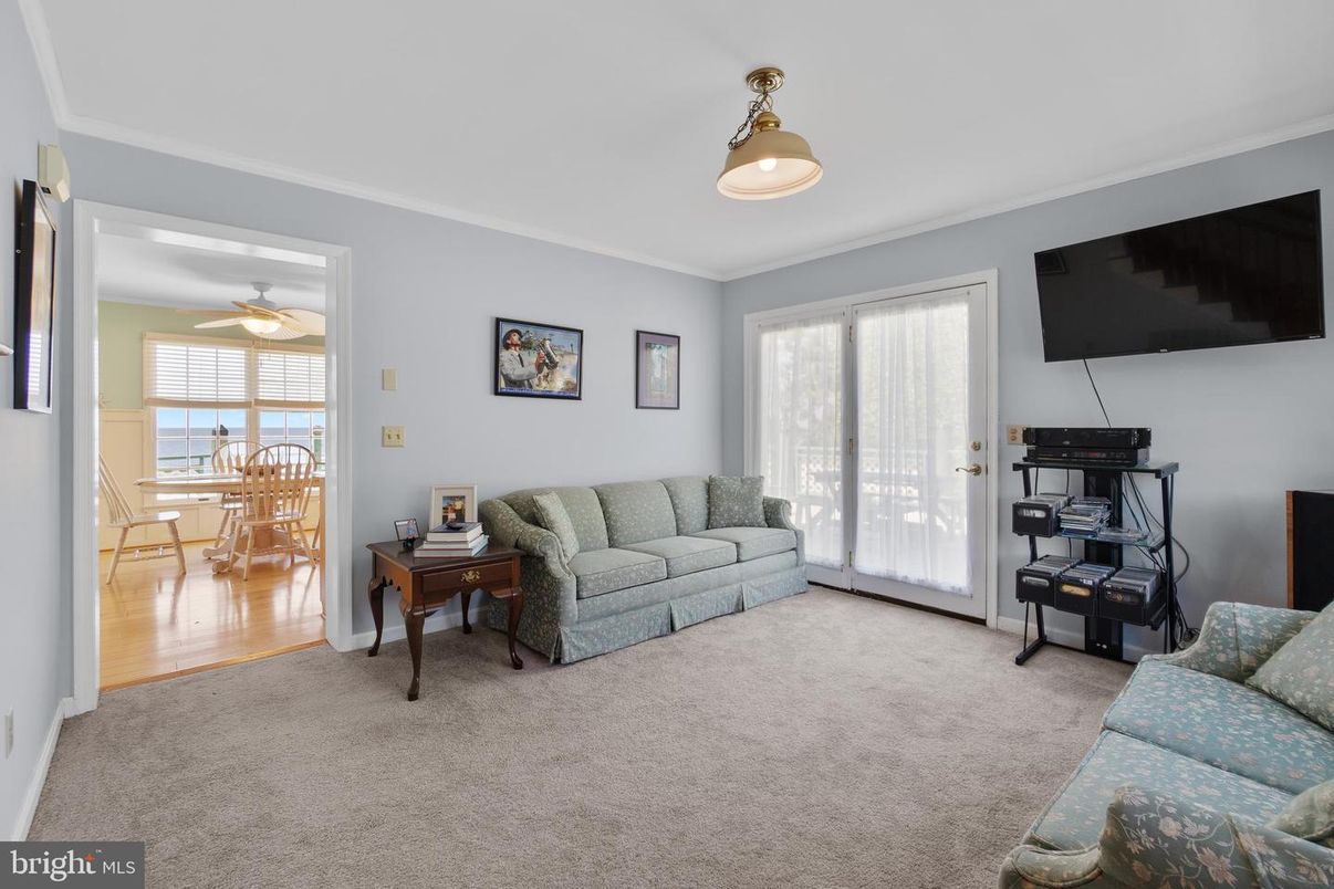 Dining room, Interior, Living room, Wood Texture Flooring
