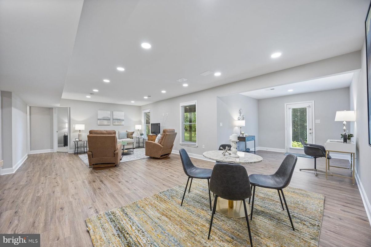 Dining room, Interior, Living room, Recessed Lighting, Wood Texture Flooring