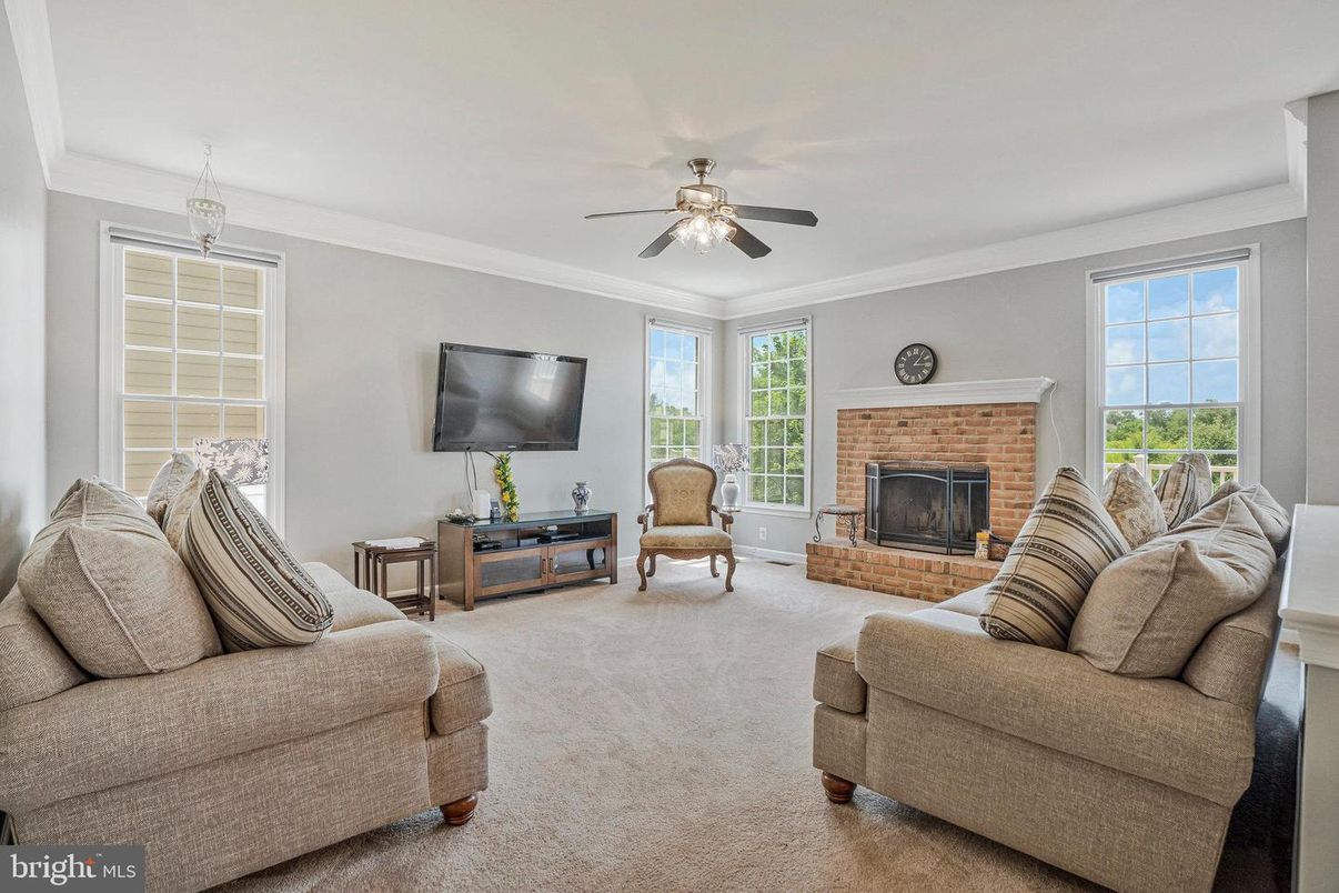 Fireplace, Interior, Living room