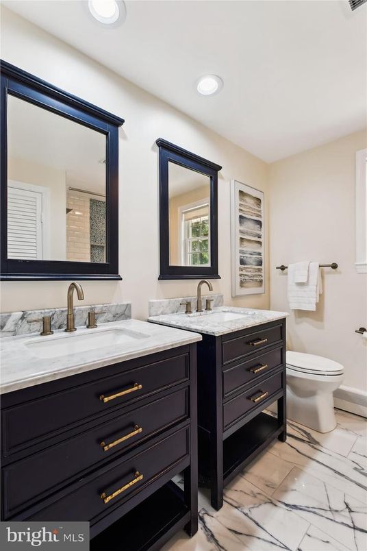 Bathroom, Dual Sink Vanities, Interior, Marble, Recessed Lighting