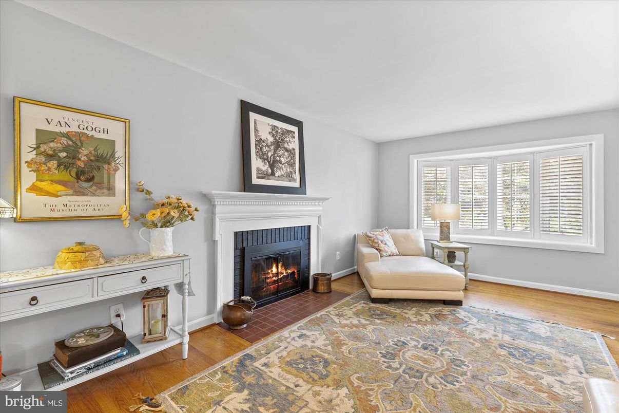 Fireplace, Interior, Wood Texture Flooring