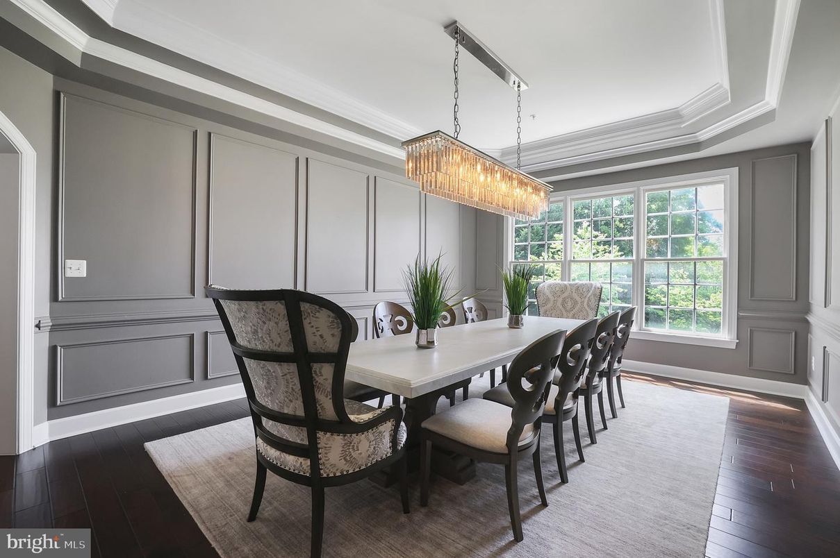 Chandelier, Dining room, Interior, Wood Texture Flooring