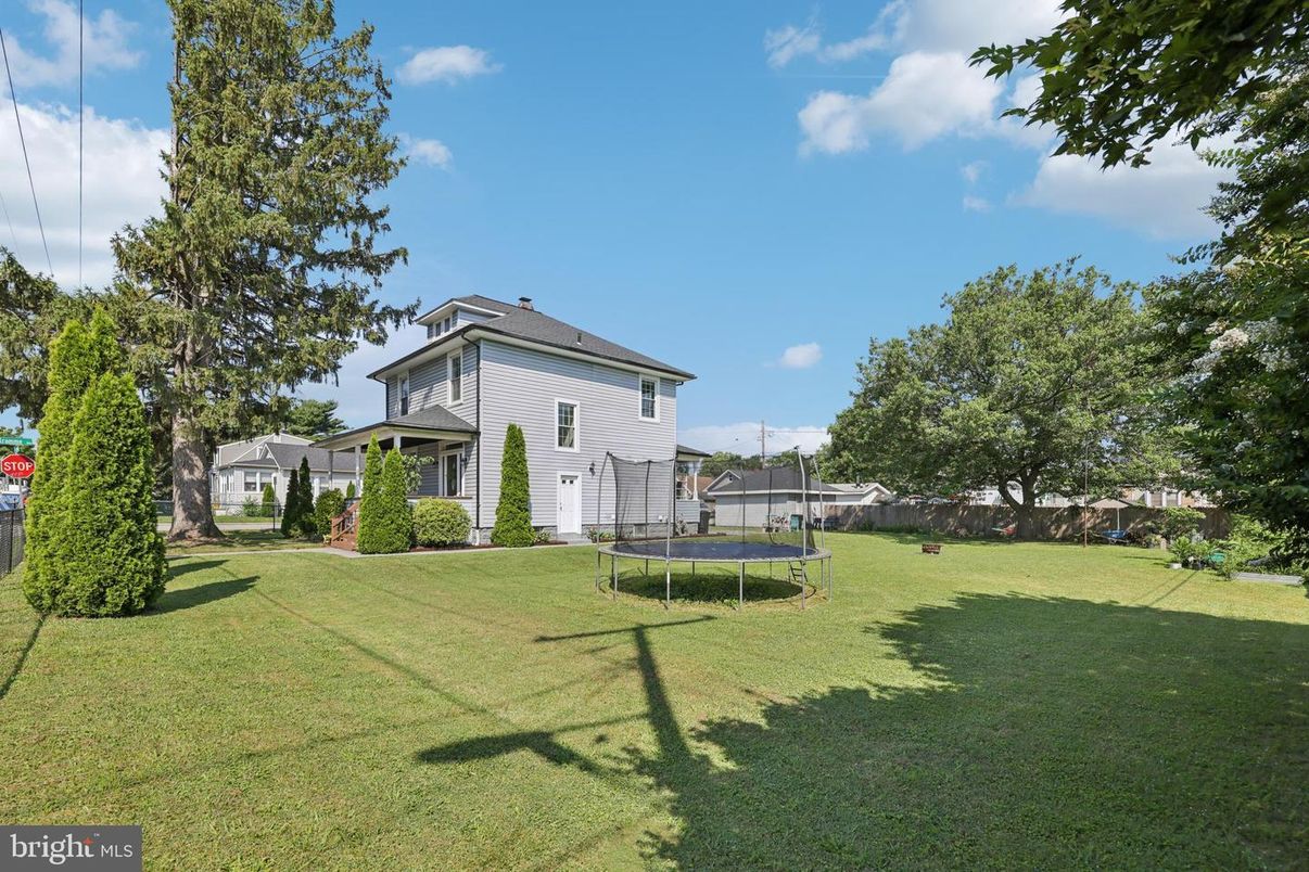 Backyard, Exterior, Playground