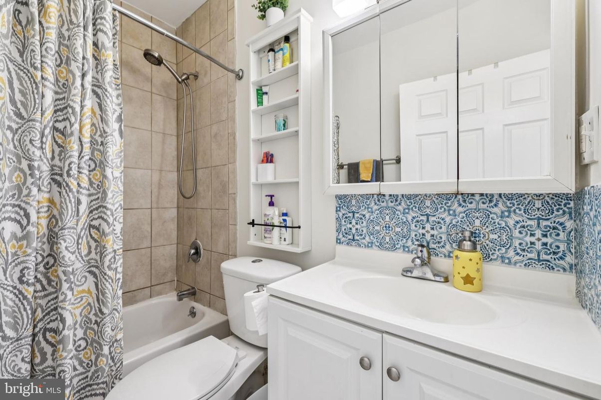 Bathroom, Interior