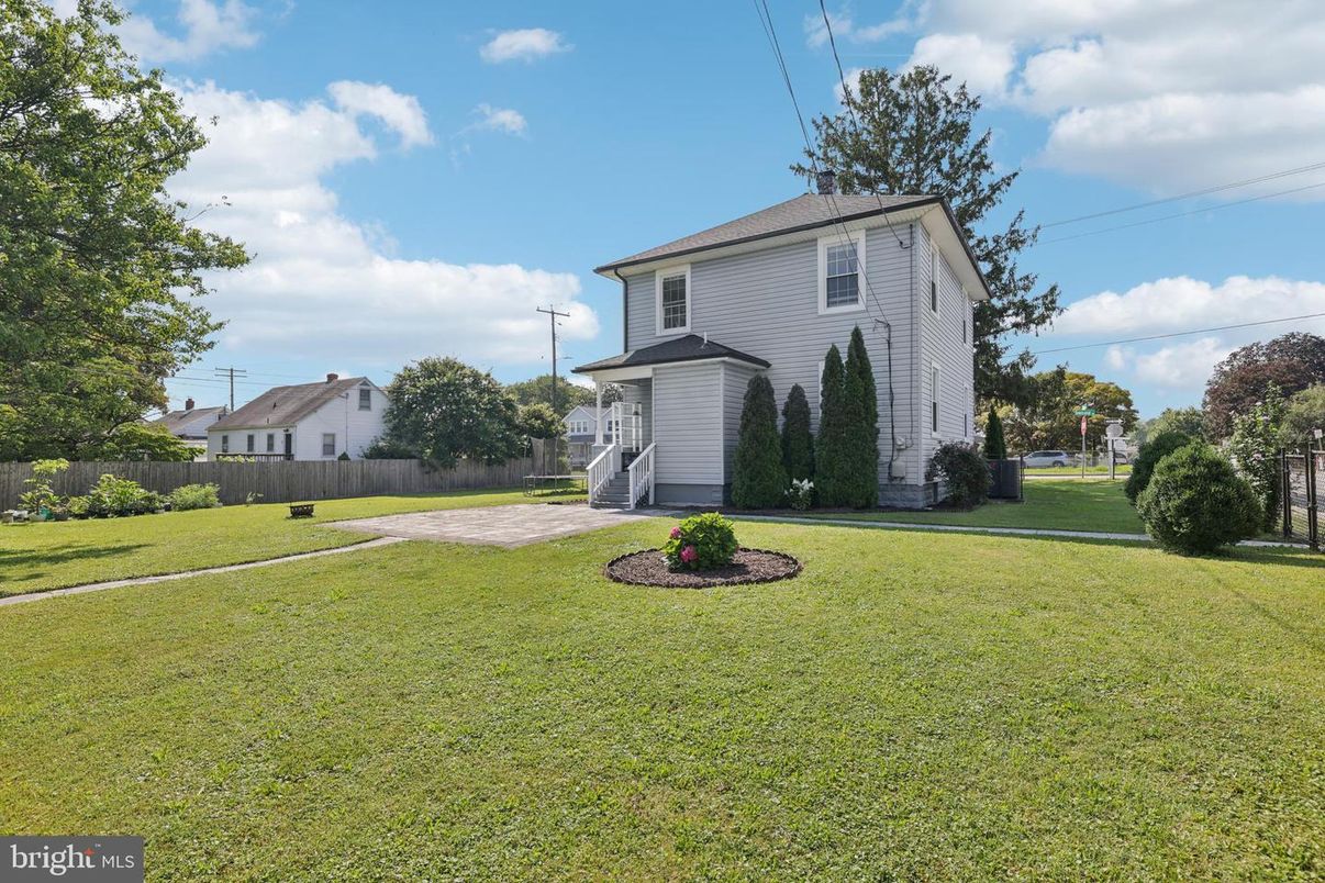 Backyard, Exterior, Playground