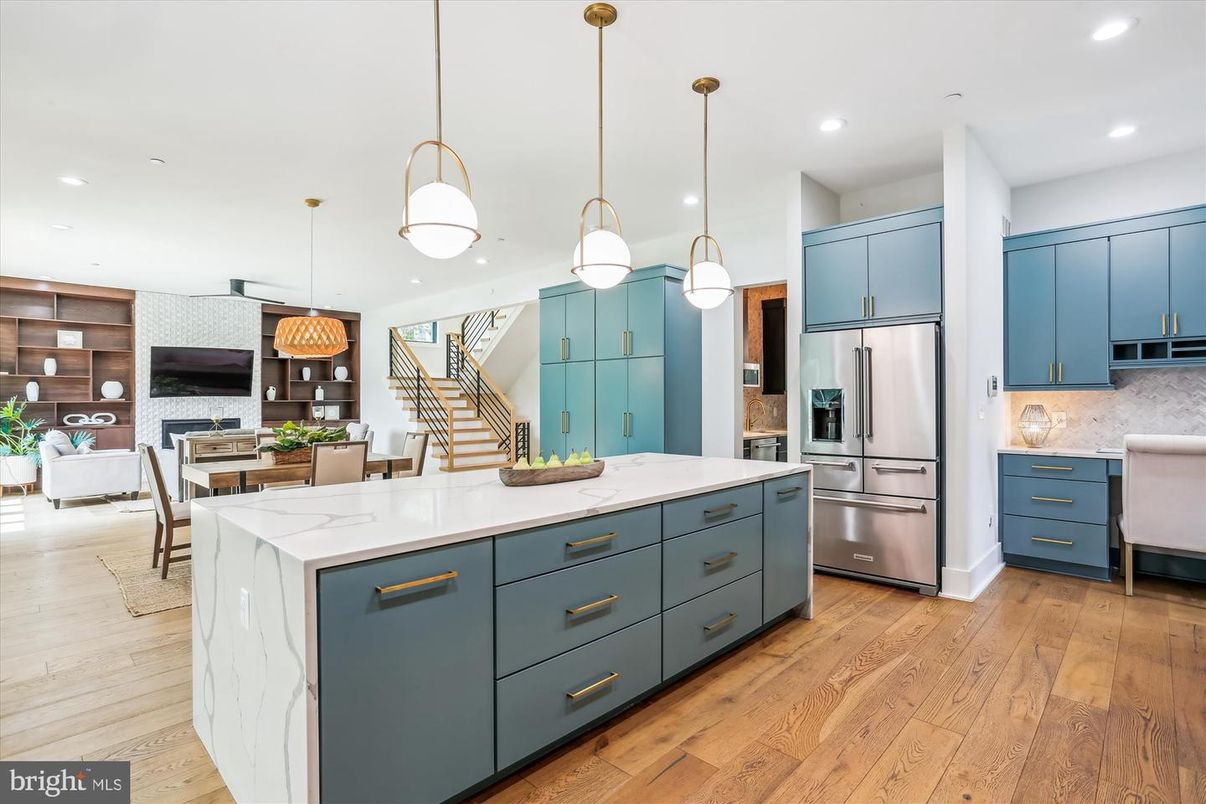 Dining room, Interior, Kitchen, Pendant Lights, Recessed Lighting, Stainless Steel Appliances, Wood Texture Flooring