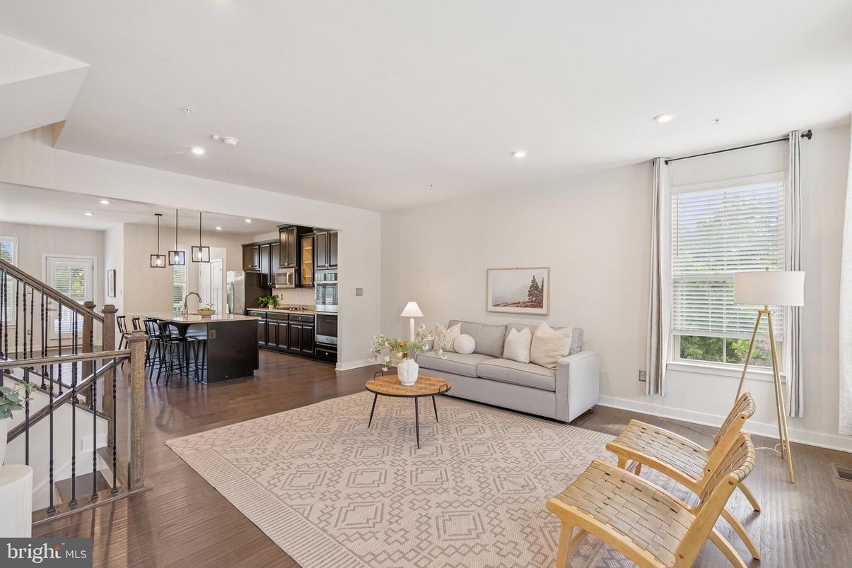 Interior, Kitchen, Living room, Pendant Lights, Recessed Lighting, Stainless Steel Appliances, Wood Texture Flooring