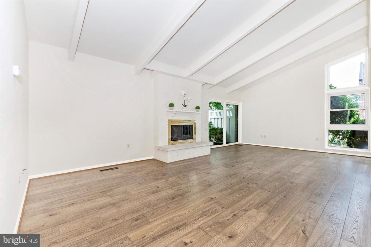 Empty room, Fireplace, Interior, Wood Texture Flooring