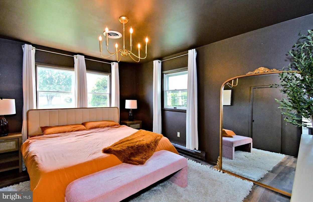 Bedroom, Chandelier, Interior, Wood Texture Flooring