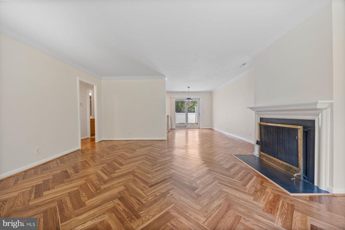 Empty room, Fireplace, Interior, Wood Texture Flooring