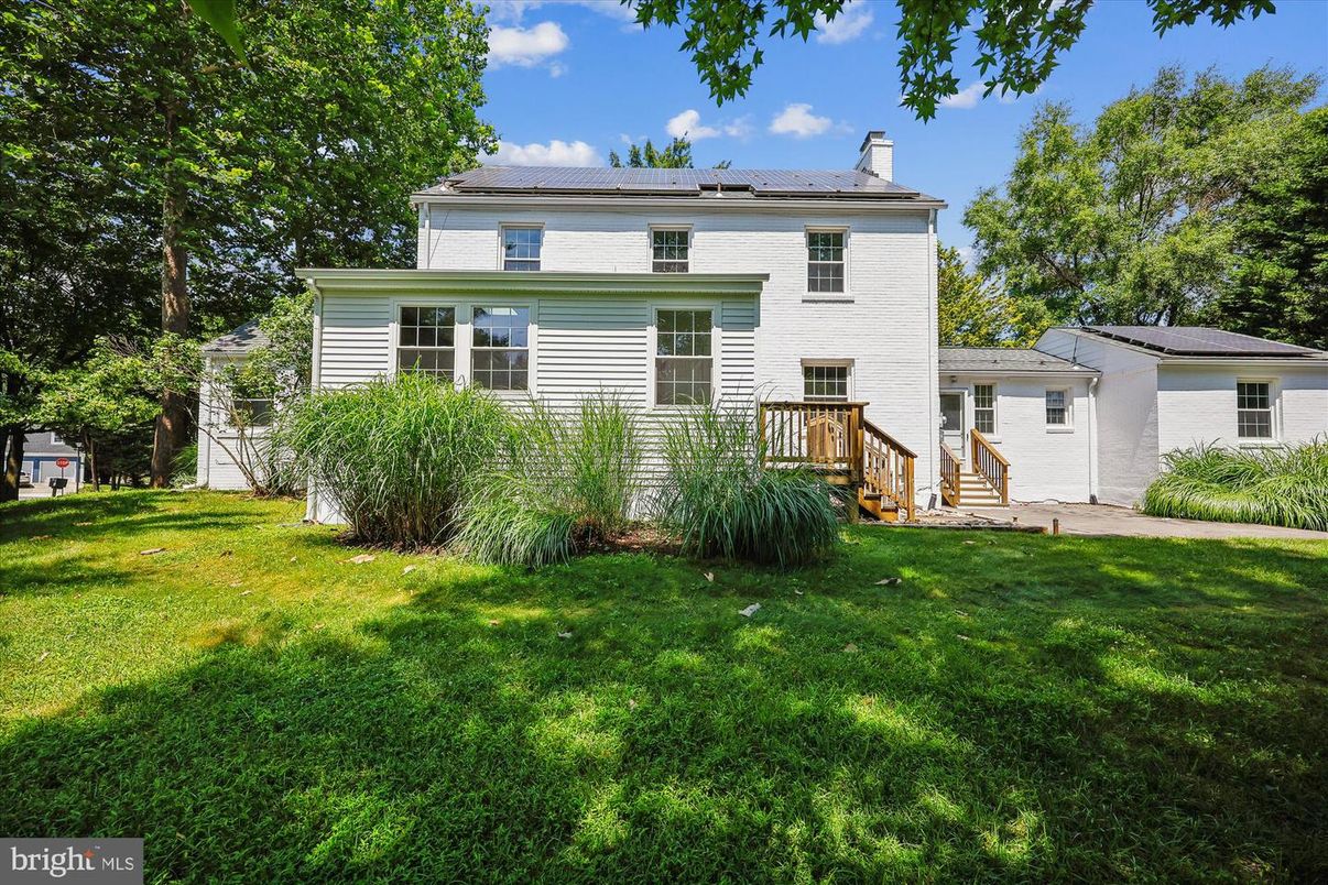 Backyard, Exterior, Solar Panels