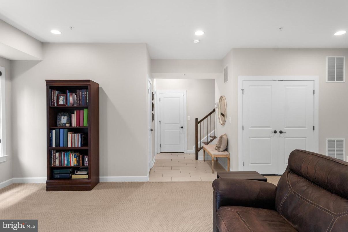 Interior, Recessed Lighting