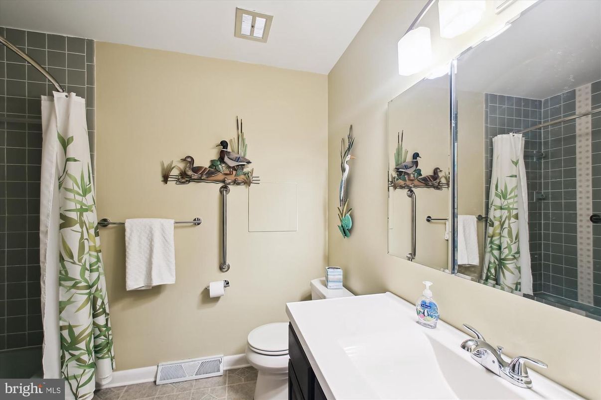 Bathroom, Interior