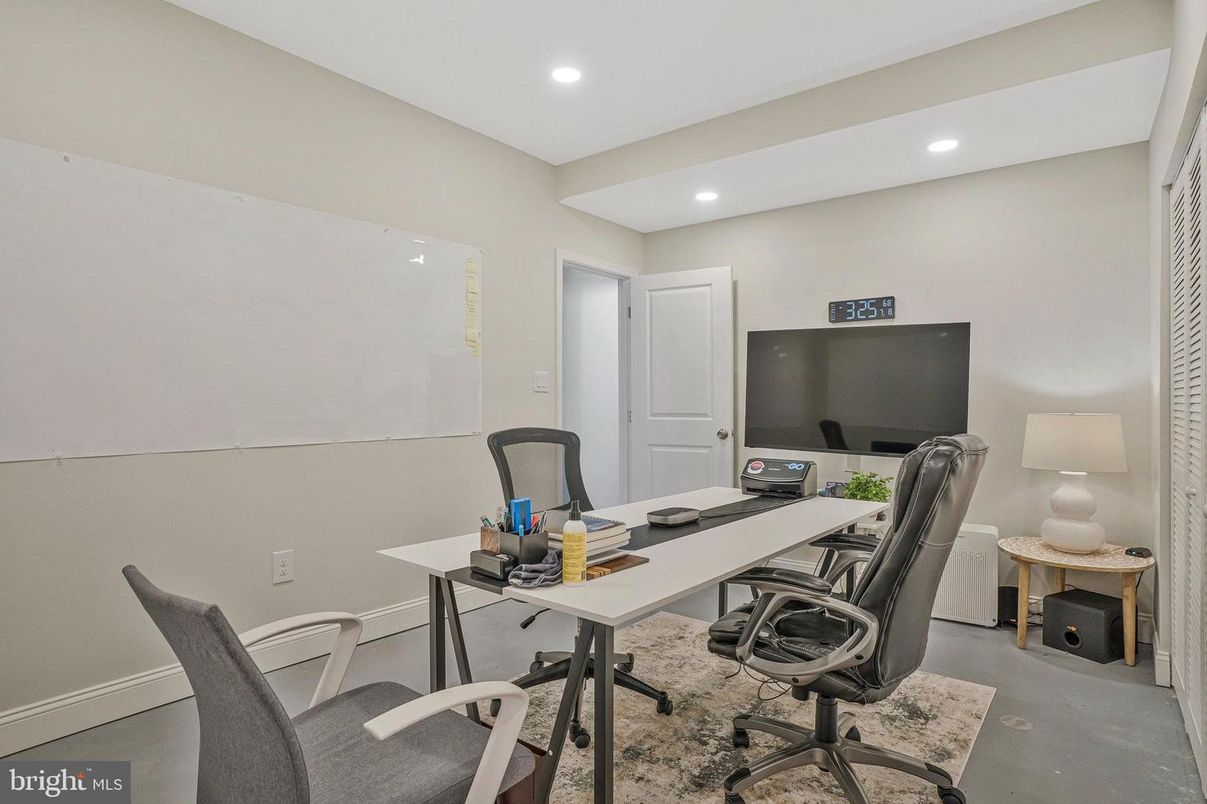 Home Office, Interior, Recessed Lighting