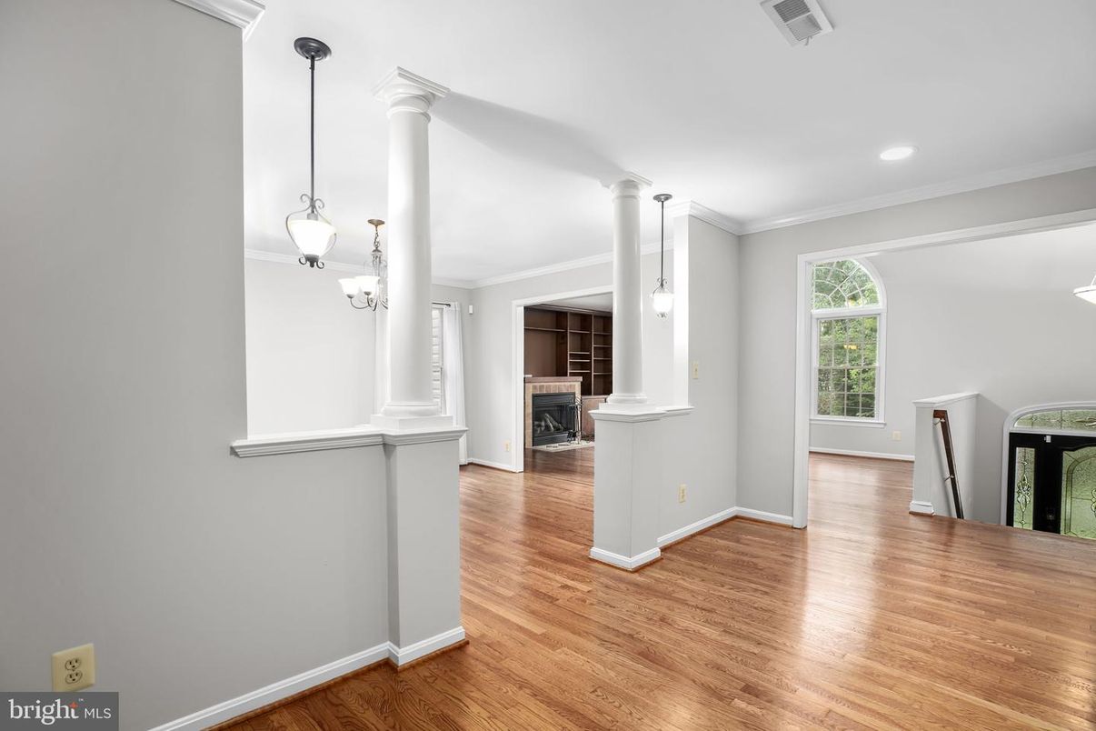 Fireplace, Interior, Pendant Lights, Recessed Lighting, Wood Texture Flooring