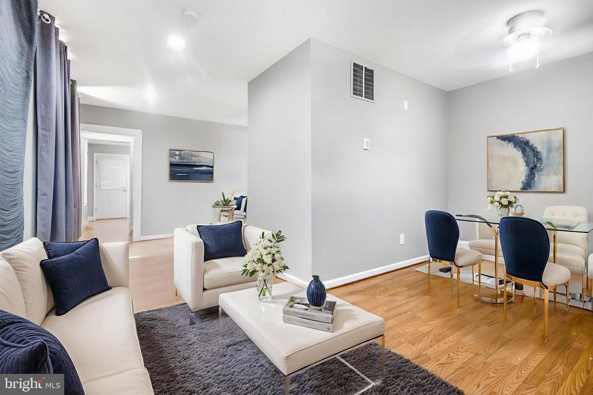Dining room, Interior, Living room, Recessed Lighting, Wood Texture Flooring