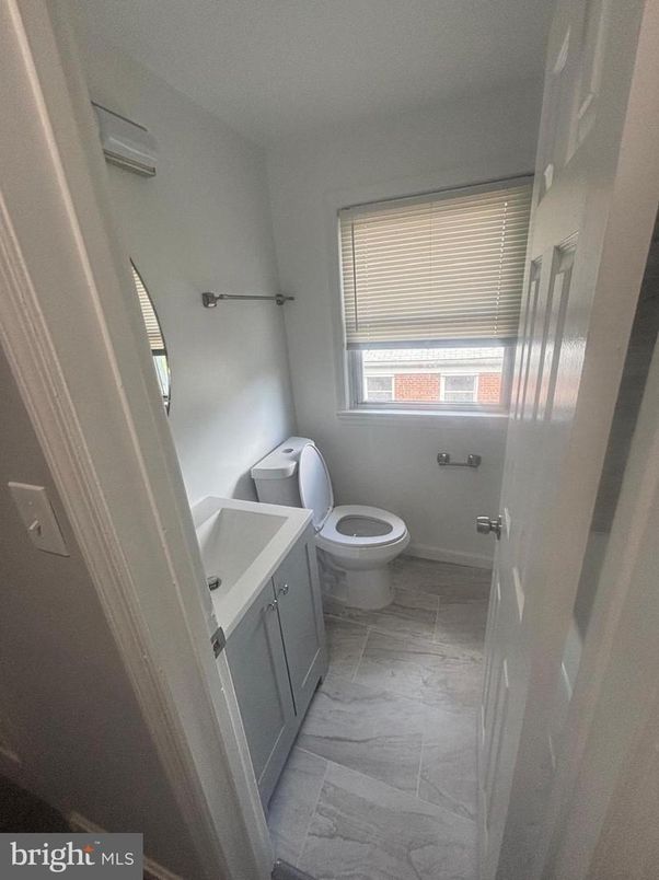 Bathroom, Interior, Marble, Washer