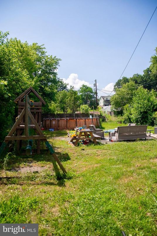 Backyard, Exterior, Playground