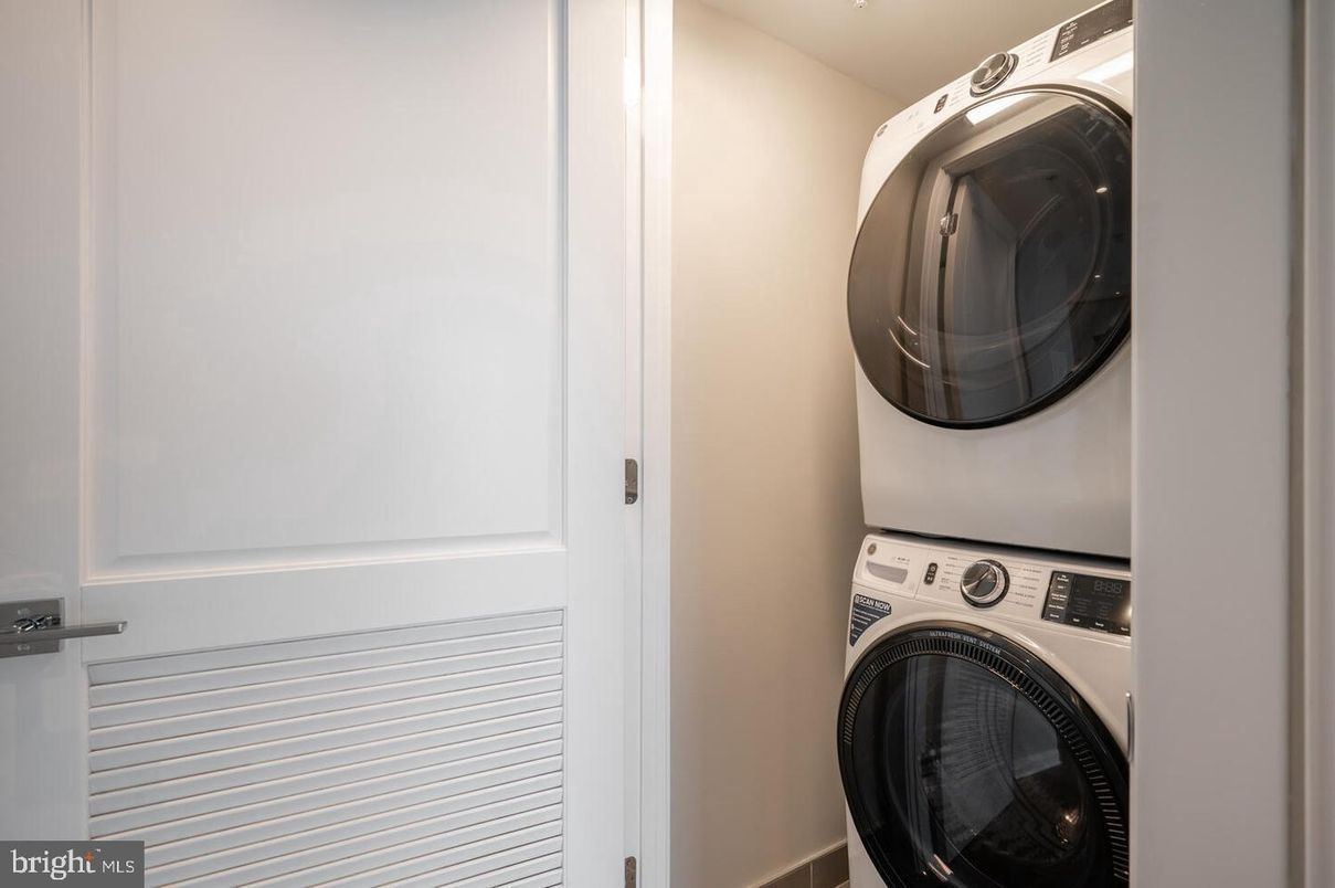 Interior, Utility Closets, Washer