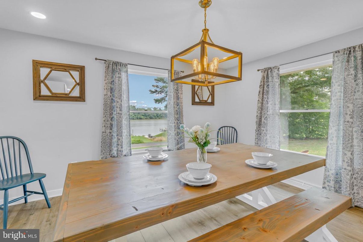 Dining room, Interior, Recessed Lighting, Wood Texture Flooring