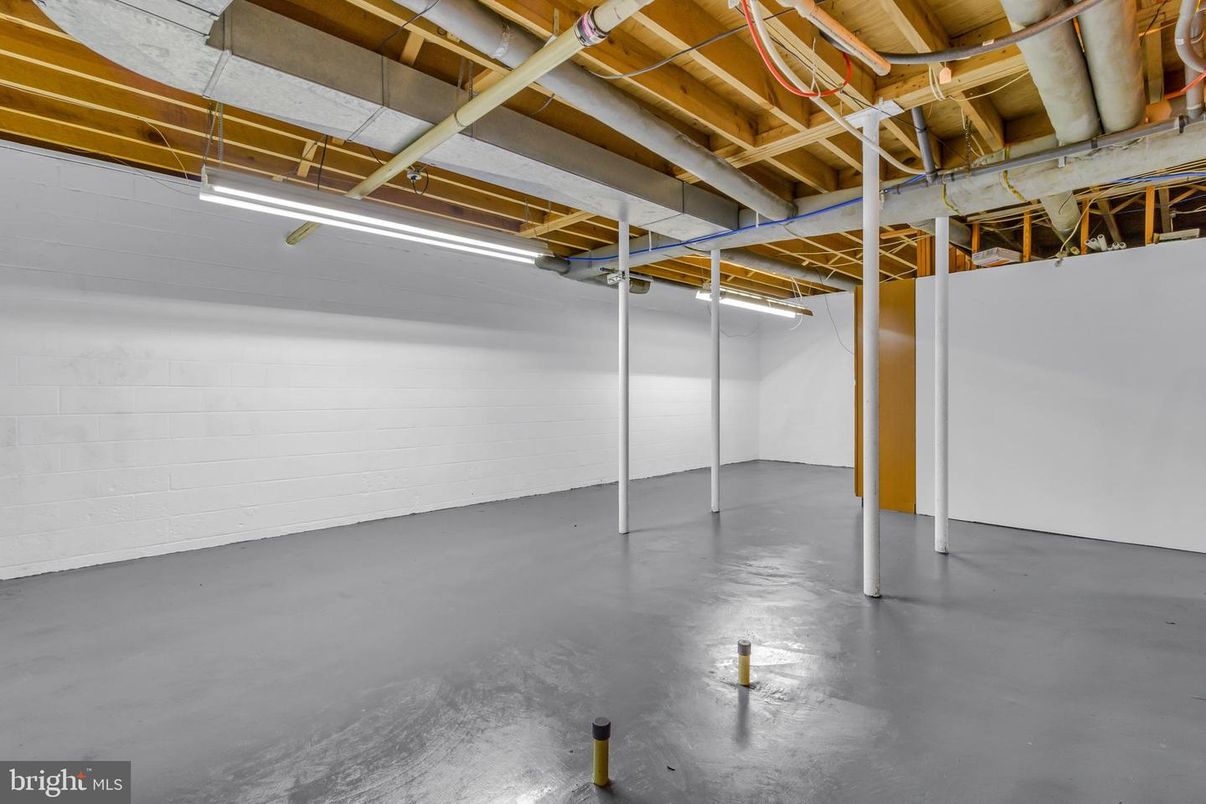 Interior, Wooden Beams