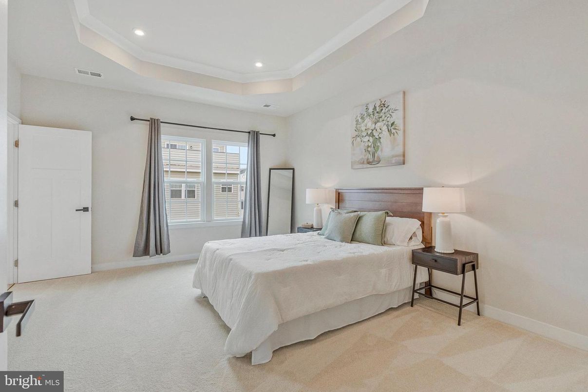 Bedroom, Interior, Recessed Lighting