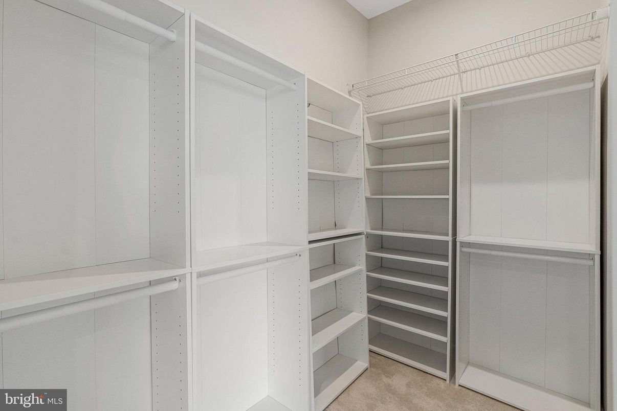 Interior, Walk-in Closets