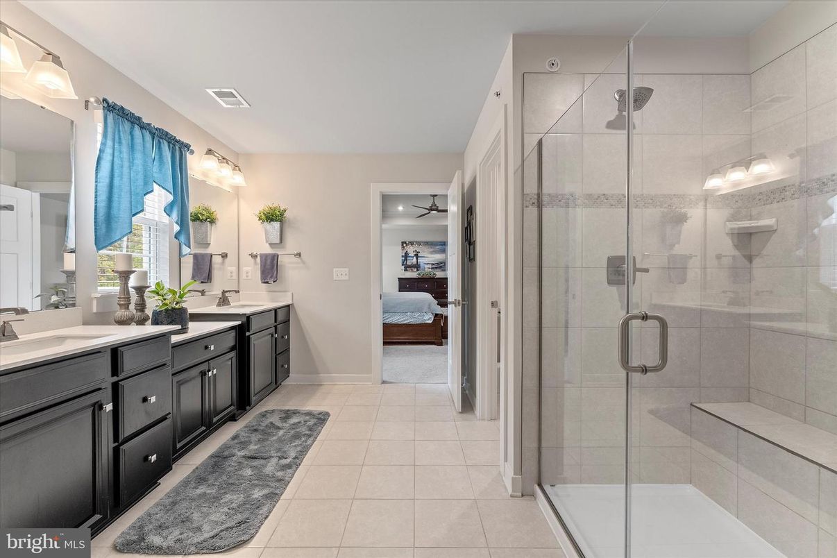 Bathroom, Dual Sink Vanities, Glass Shower, Interior