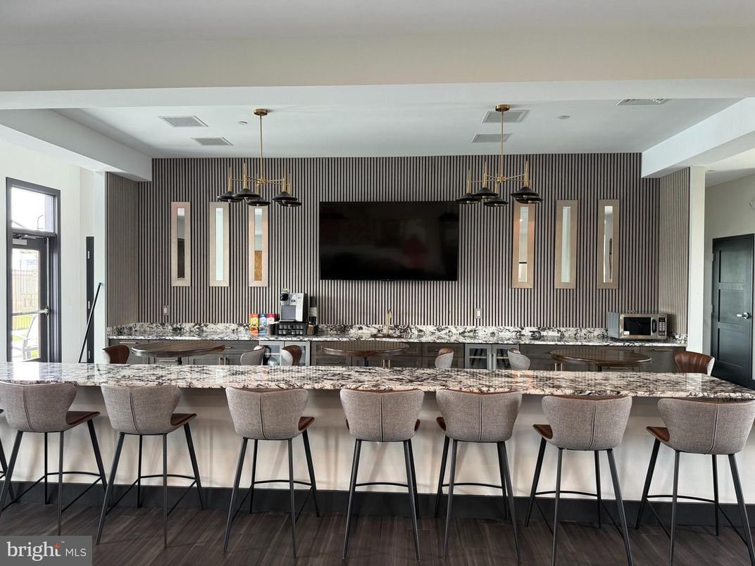 Interior, Pendant Lights, Recessed Lighting, Wood Texture Flooring
