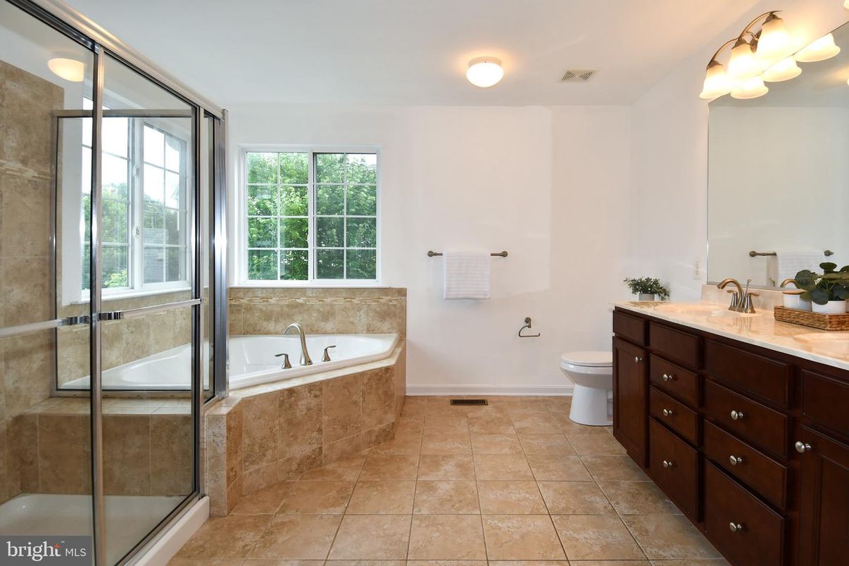 Bathroom, Dual Sink Vanities, Glass Shower, Interior