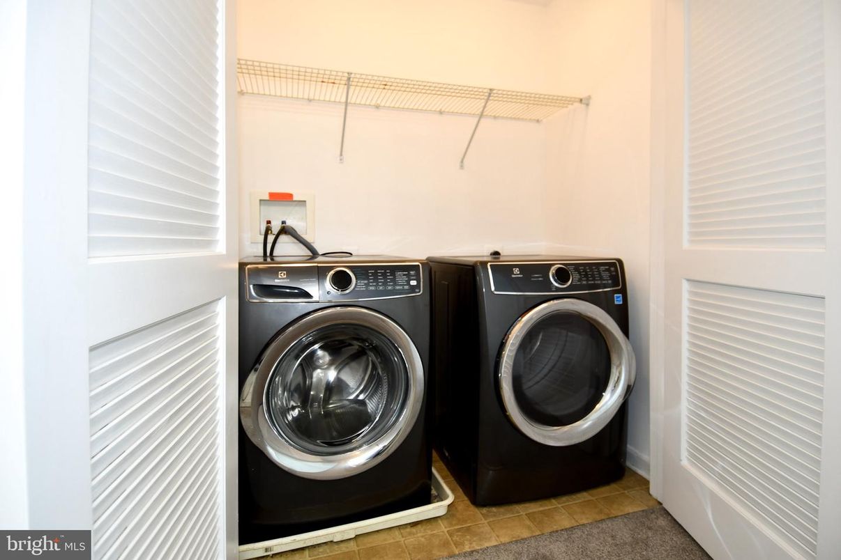 Interior, Utility Closets, Washer
