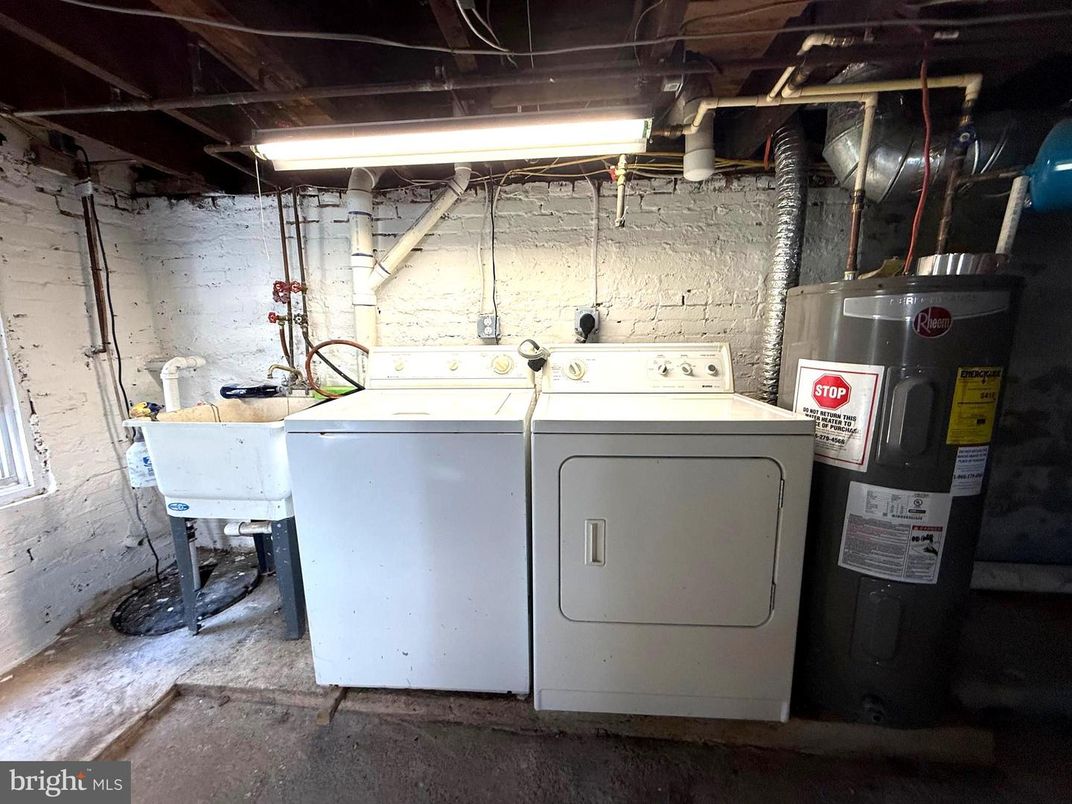 Interior, Utility Closets, Washer